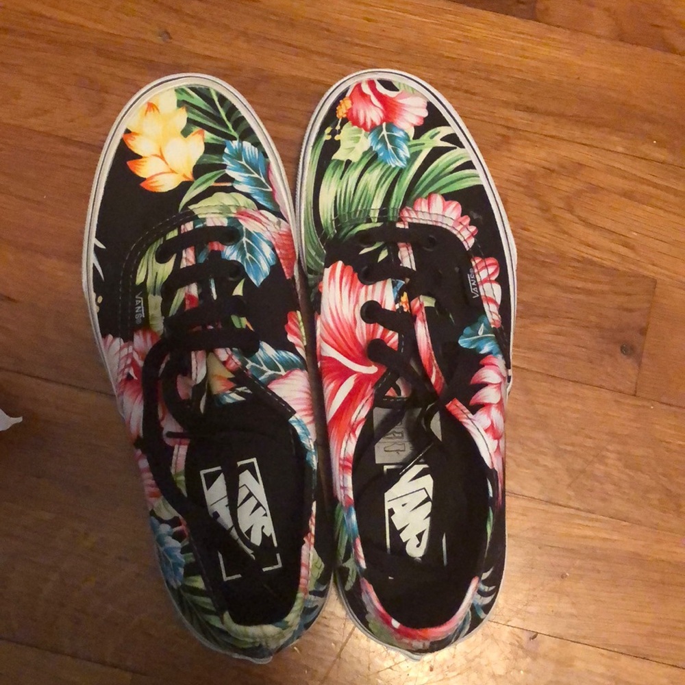 Tropical Vans ~NO TAGS BUT NEVER WORN~